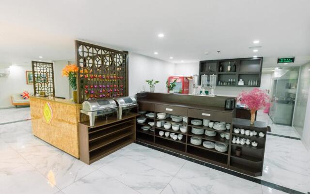 New Century Hotel Cau Giay