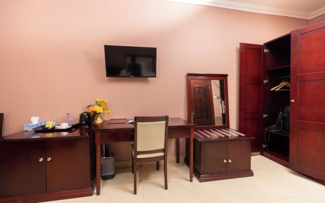 Volta Serene Hotel