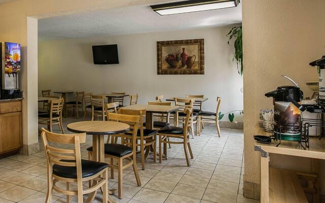Quality Inn Columbia Airport