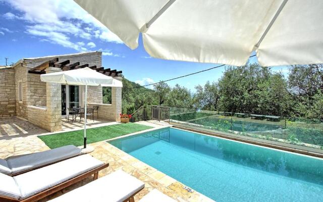 Villa Jacaranda by MediterraneanVillas