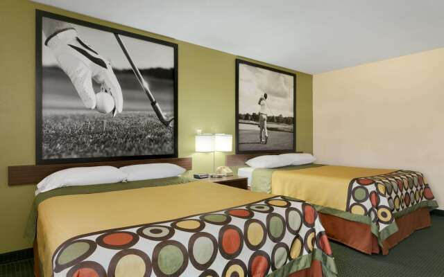 Super 8 by Wyndham Columbia City