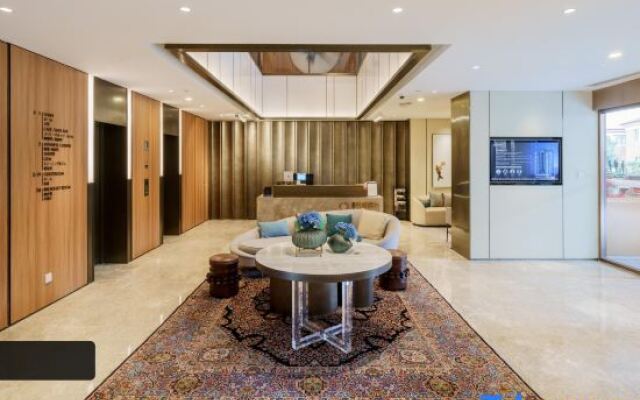 Yuetang Zhenxuan Service Apartment