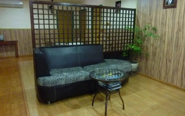 7 Hung Hung Inn