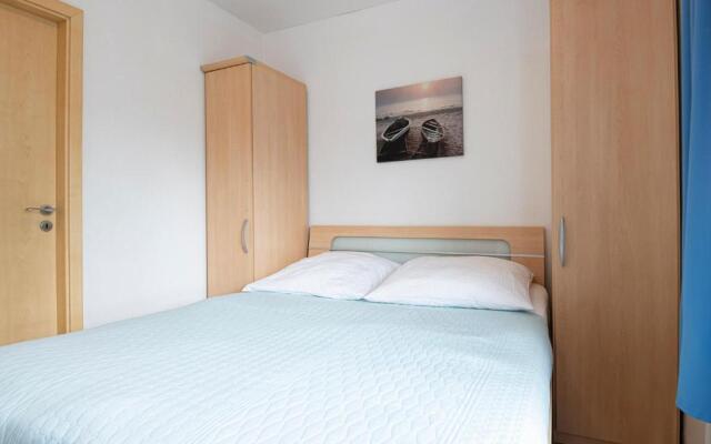 Waldstraße 4 Wohnung 7