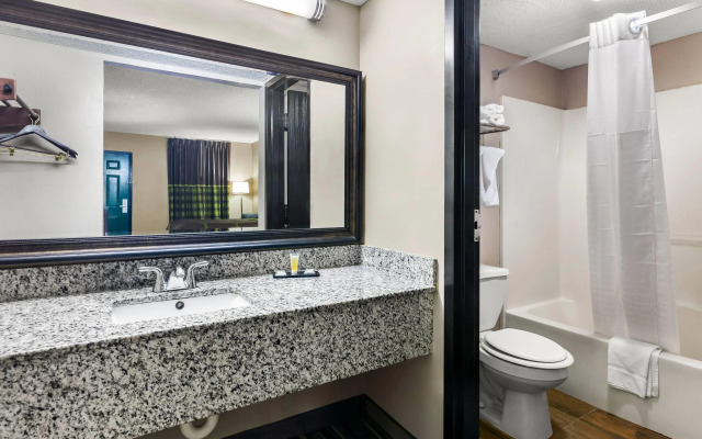 Super 8 by Wyndham Columbia