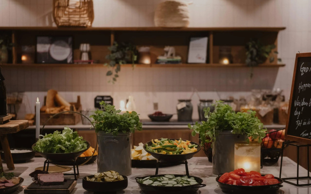 Home Hotel Odin - Dinner included