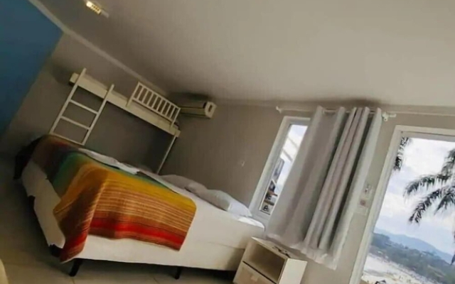 Mansão Tenorio Beach Club Suítes