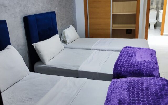 Les Belles Residences F