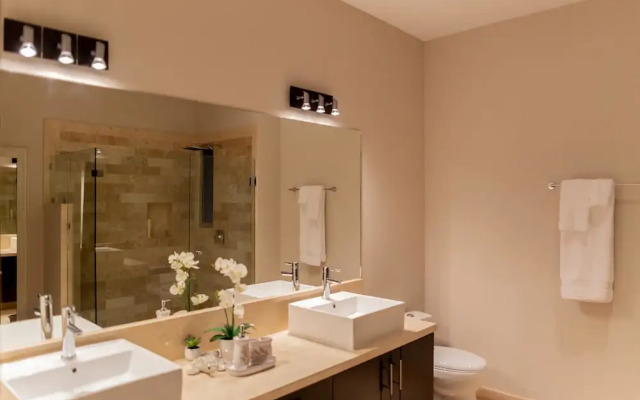 Cascadas de Pedregal 712 3 BR by Casago