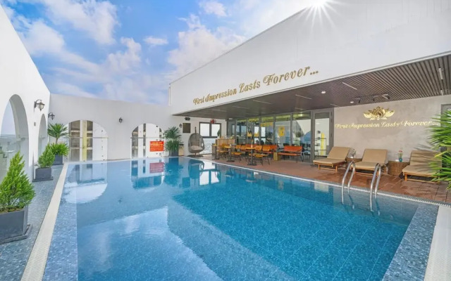 Golden Lotus Hotel Da Nang