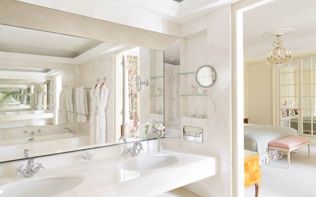 Hotel Le Bristol Paris