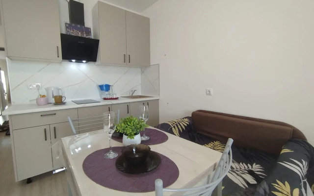 Live in comfort on Sovremennikov Street 8