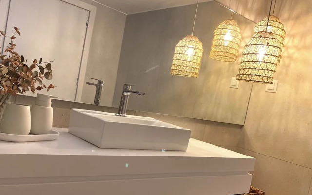 Villa Fleria Seaside Studios & Apts