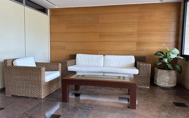 Balcon Los Gigantes B09 Free Wifi