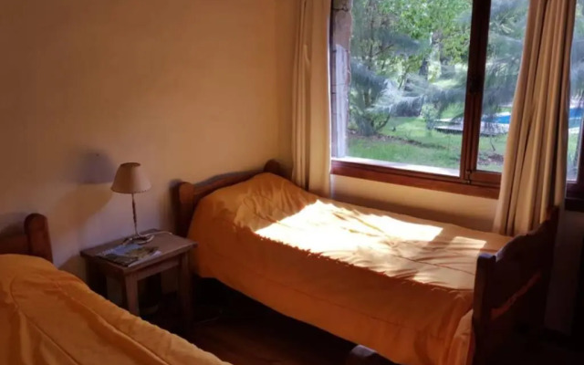 Carilo Hermosa cabaña en medio del bosque!!!