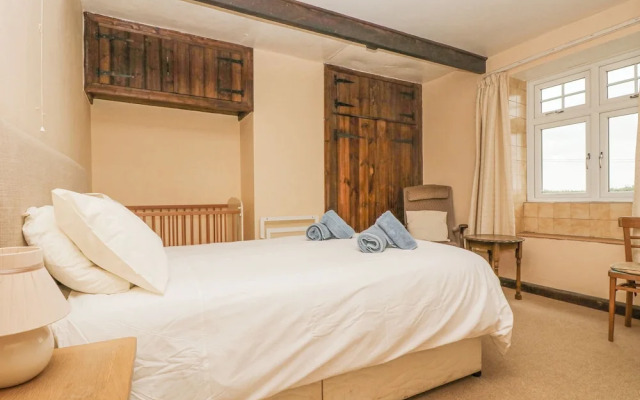 Parc An Castle Cottage