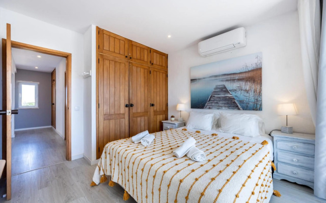 Apartment Julio Pomar, swimming pool