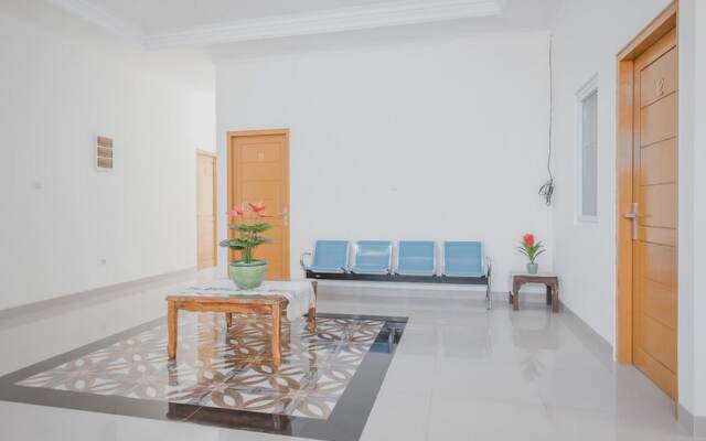 RedDoorz Syariah near Pahoman Stadium Lampung