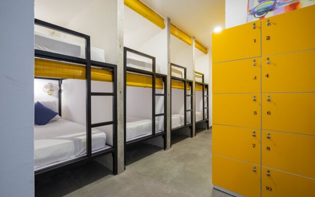 Backy Posh Hostel by Poshtel Vietnam