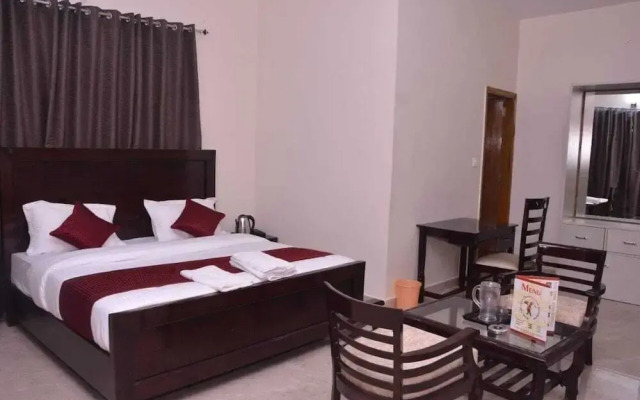 ADB Rooms Hotel Silver Lake Inn