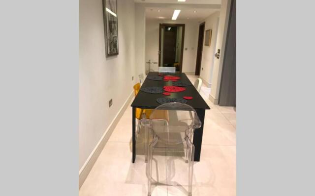 Stylish Large Cool 3 Bed 3 Bath Marylebone +Ac