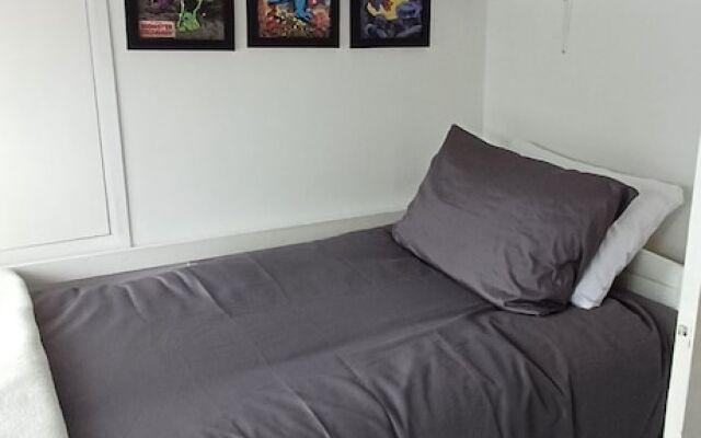 Humphreys Home From Home pad - 3 Bedroom House
