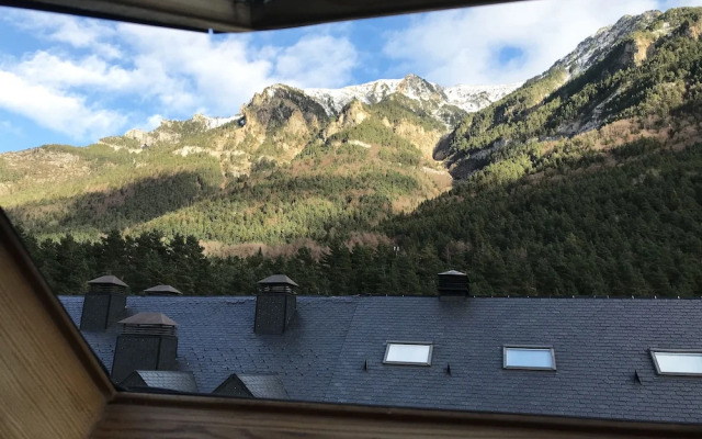 Apartamentos Canfranc 3000