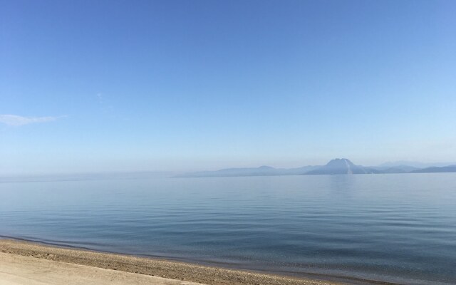Patras Luxury Seaside House