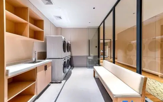 Langju Hotel (Shangbang Baihui City · Friendship Sunshine City Branch)
