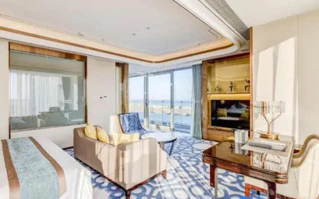 Golden Dream Bay Resort Hotel