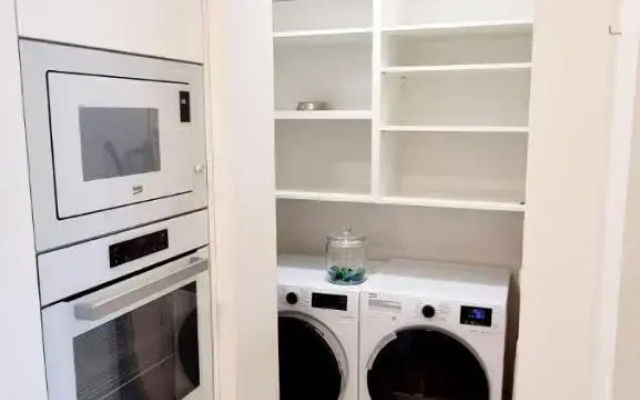 Amazing flat with garden, Vinohrady near center