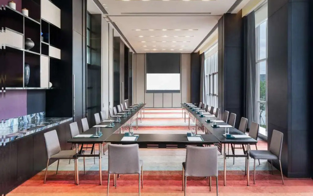 Hyatt Centric Lakeside Ningbo