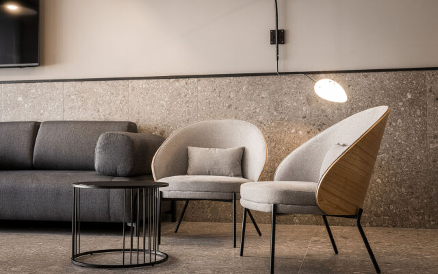 The Londoner Hotel St. Julians
