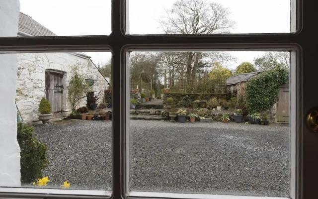Holiday Home in Ceredigion With Garden