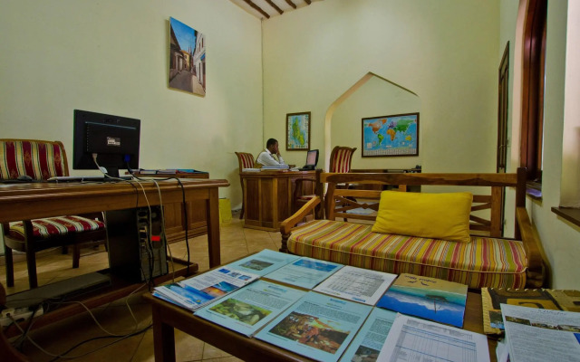 Sultan Sands Island Resort