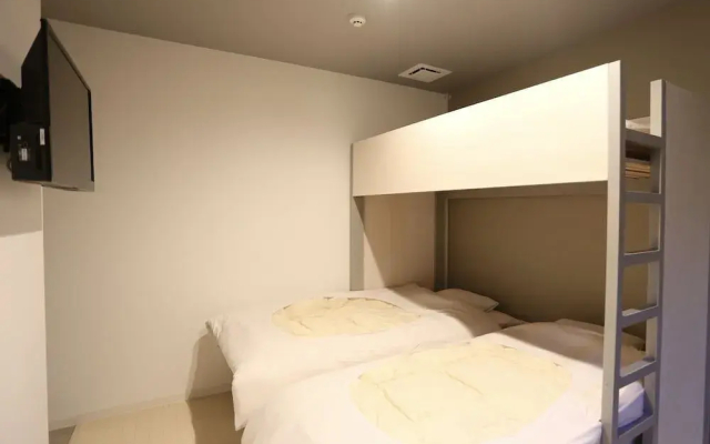 Iwatoyama Hostel