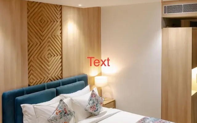 Signature Hotel