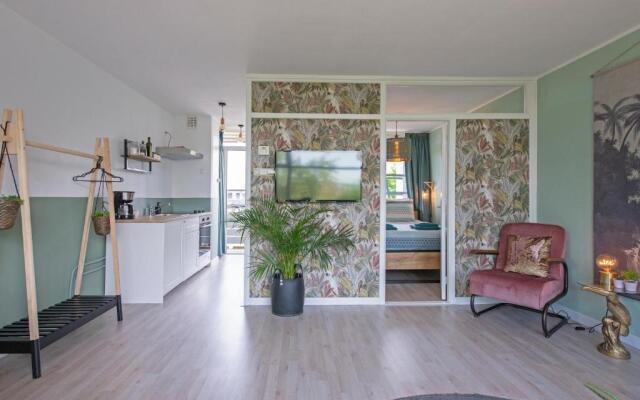 Amsterdam Beach Apartment 65