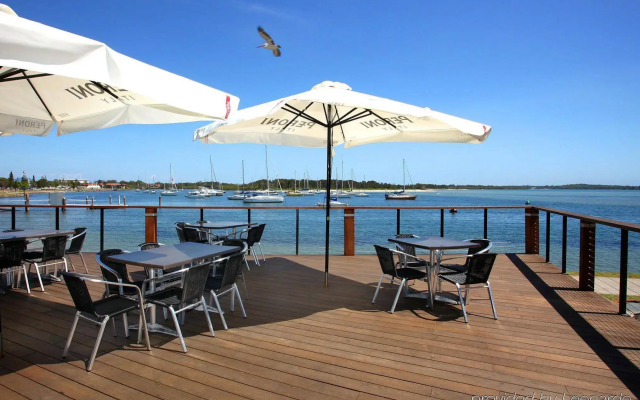 Comfort Resort Waters Edge