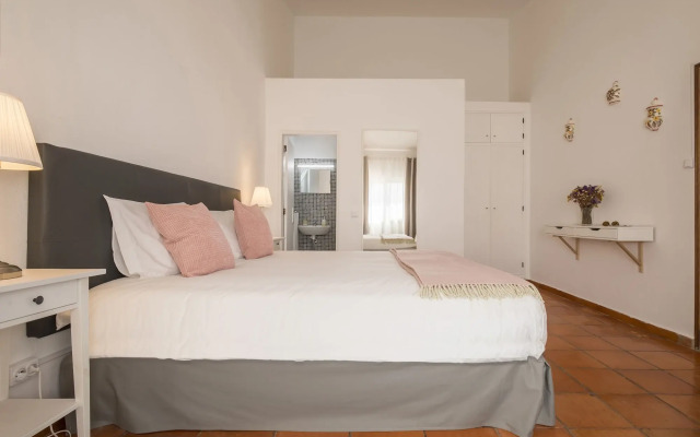 Vila Sta Teresinha Suites