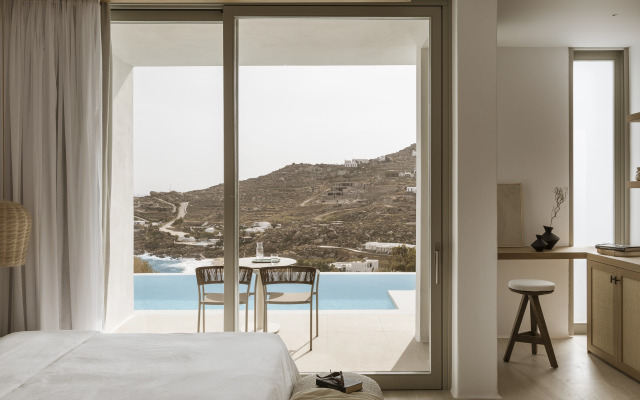 Mykonos Flow - Super Paradise