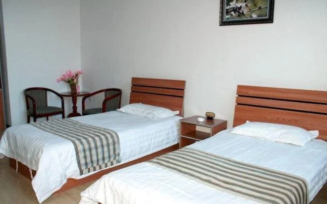 Tianze Business Hotel