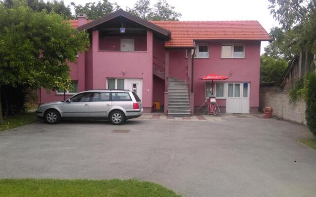 Guest House Lucija