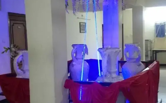 Hotel Bhagwati Park