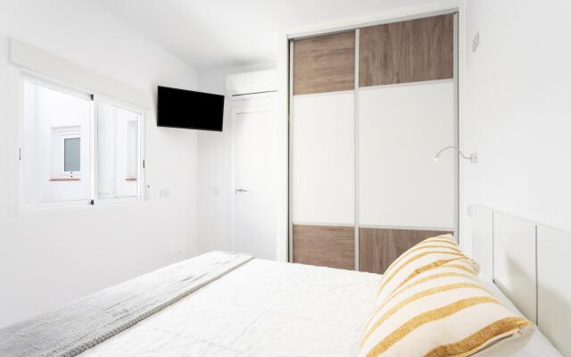 Home2Book Sea Front Las Teresitas Beach 5