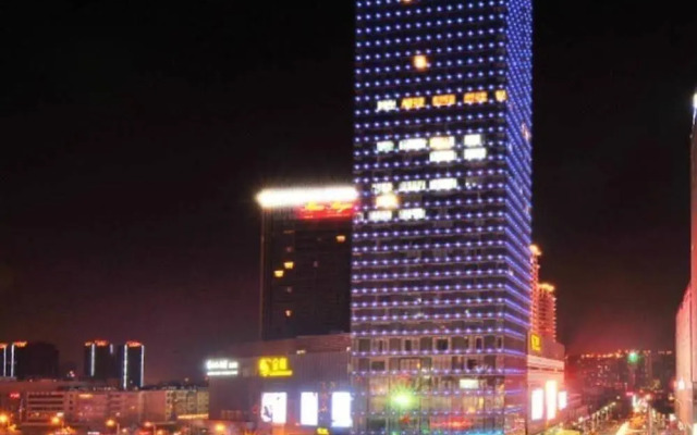 Soluxe Hotel