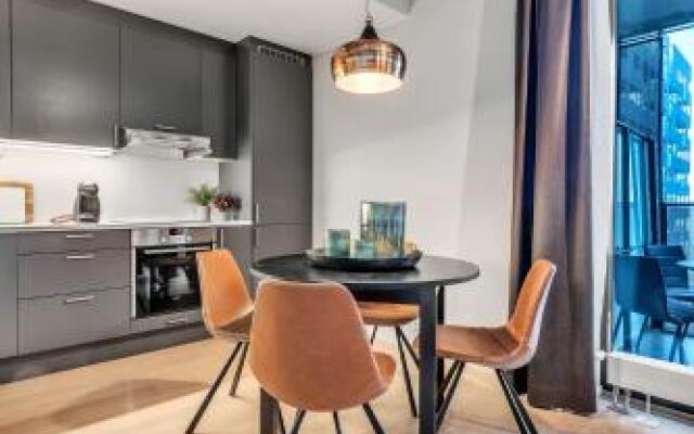 Wright Apartments - Barcode