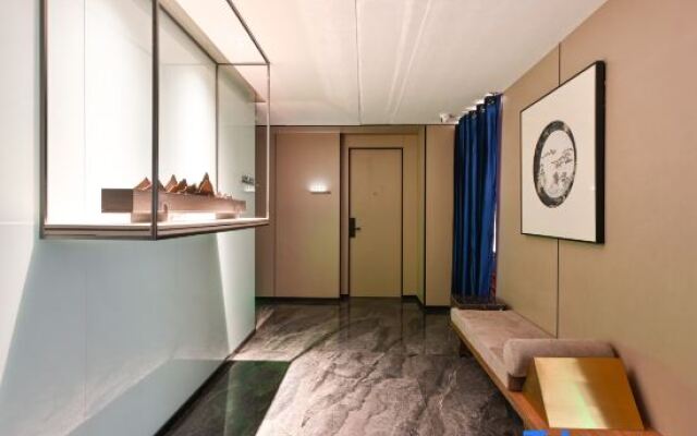 RIGHT Hotel (Beijing Guomao SKP Center)