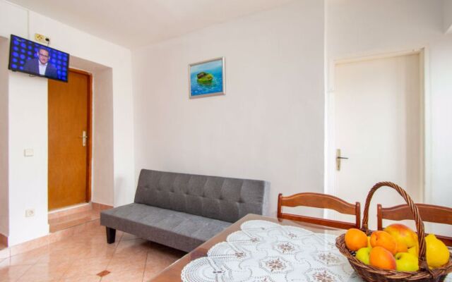 Apartment Josip Rantasalmi