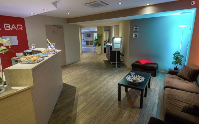 Comfortable Apartment With Dishwasher, on the Côte D'azur